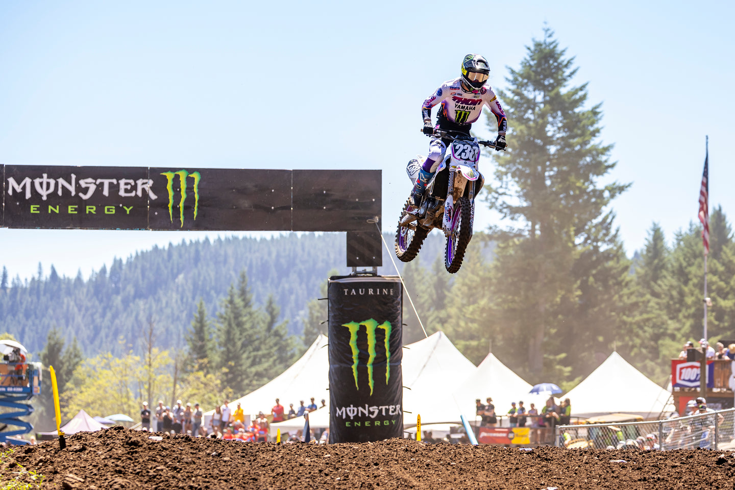 ALPINESTARS PODIUM LOCK OUT AS HARD-CHARGING HAIDEN DEEGAN TASTES 250 SUCCESS AT WASHOUGAL