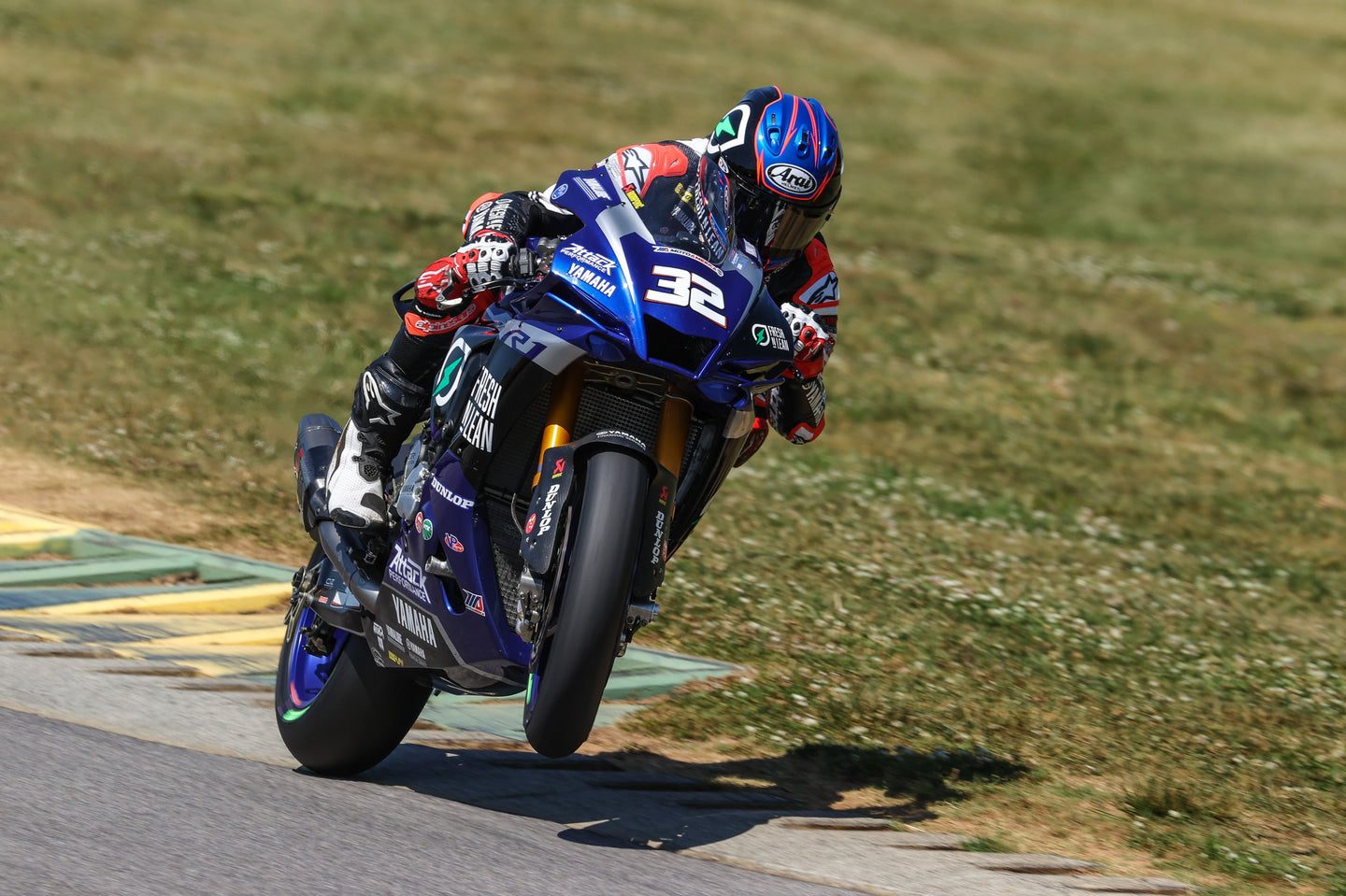 JAKE GAGNE SECURES MOTOAMERICA SUPERBIKE WIN AT VIRGINIA INTERNATIONAL RACEWAY; JOSH HERRIN THIRD