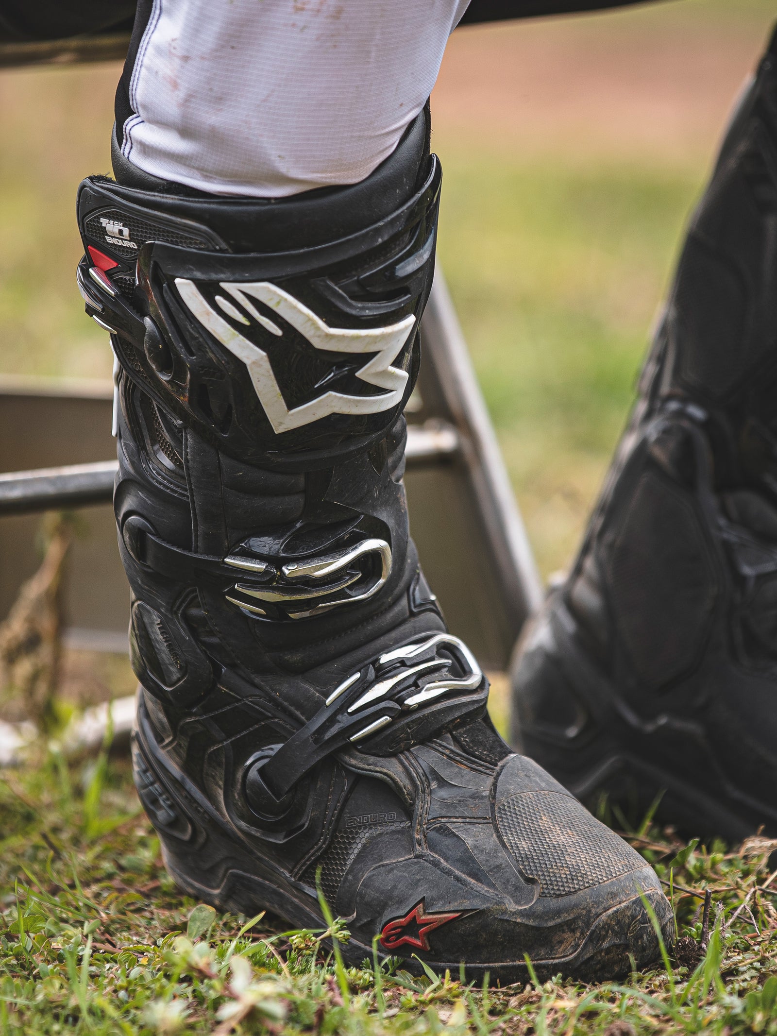 Tech 10 Enduro Boots