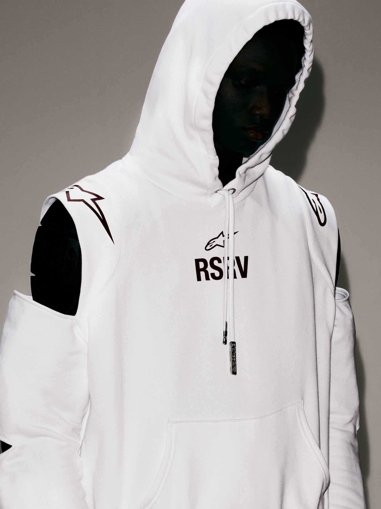 RSRV ARMOR HOODIE